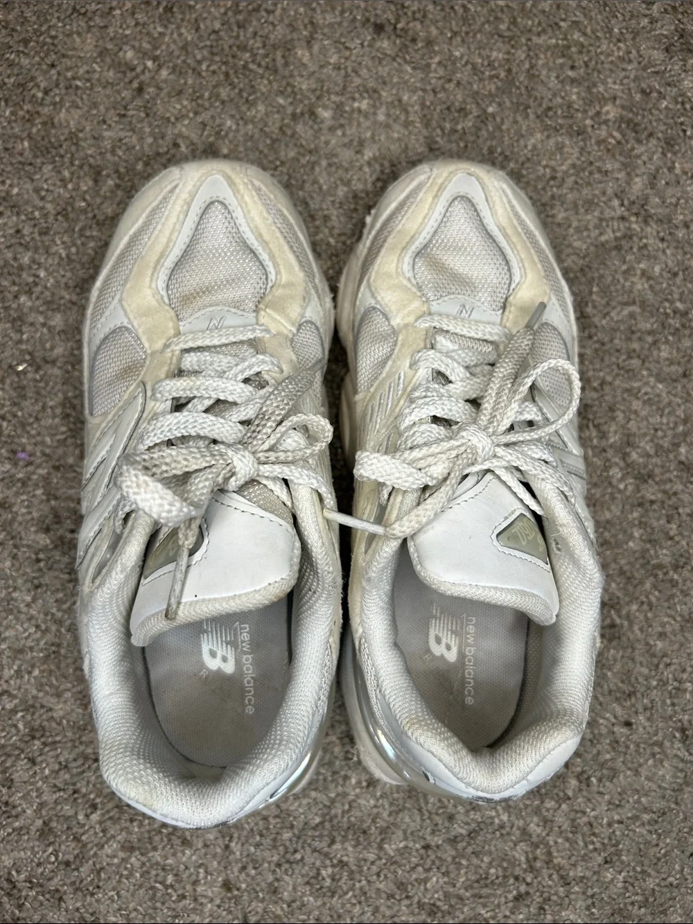 New Balance Kids 9060 Cream/White Chunky Lace-Up Sneakers